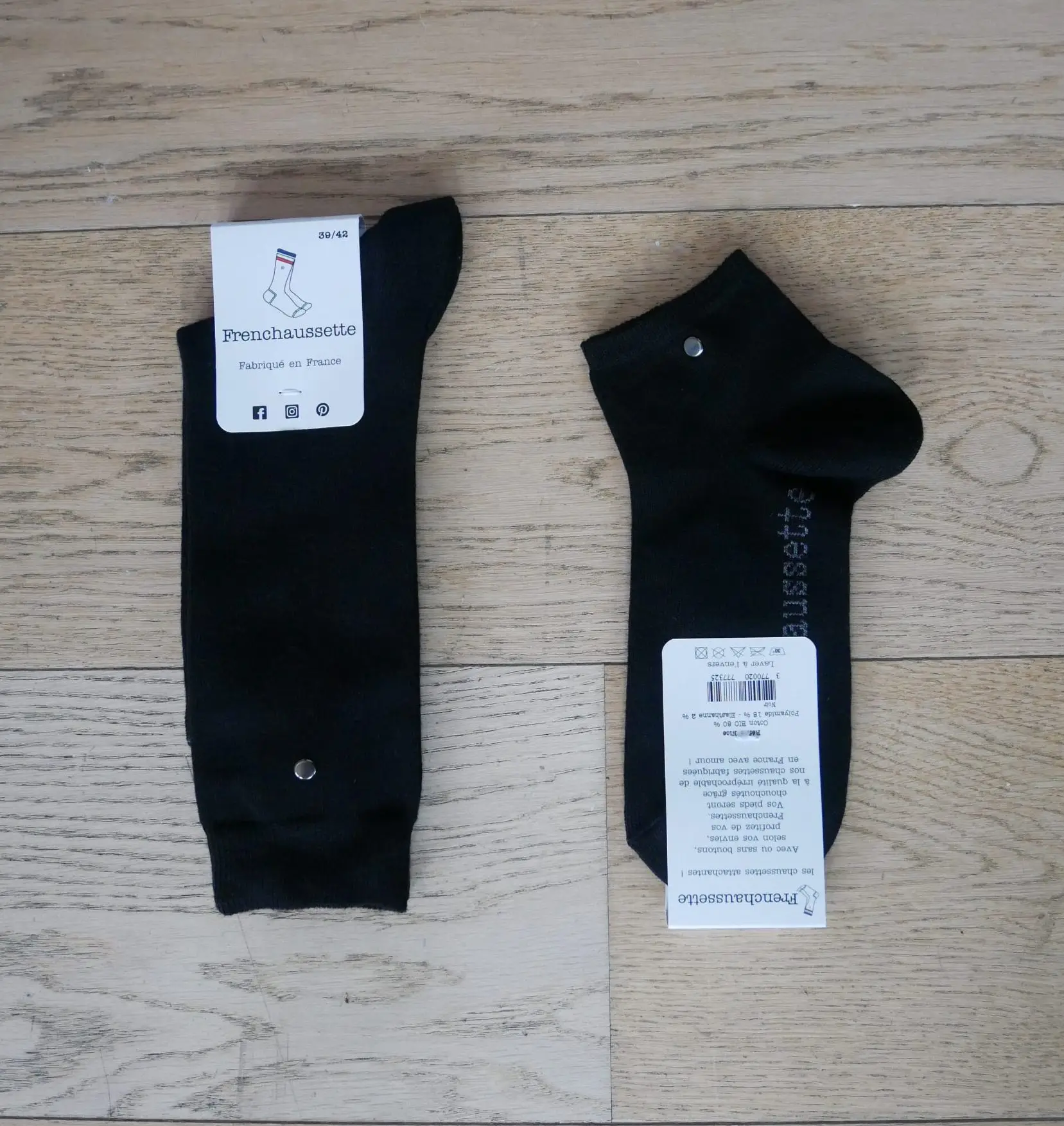 Chaussettes avec bouton pression