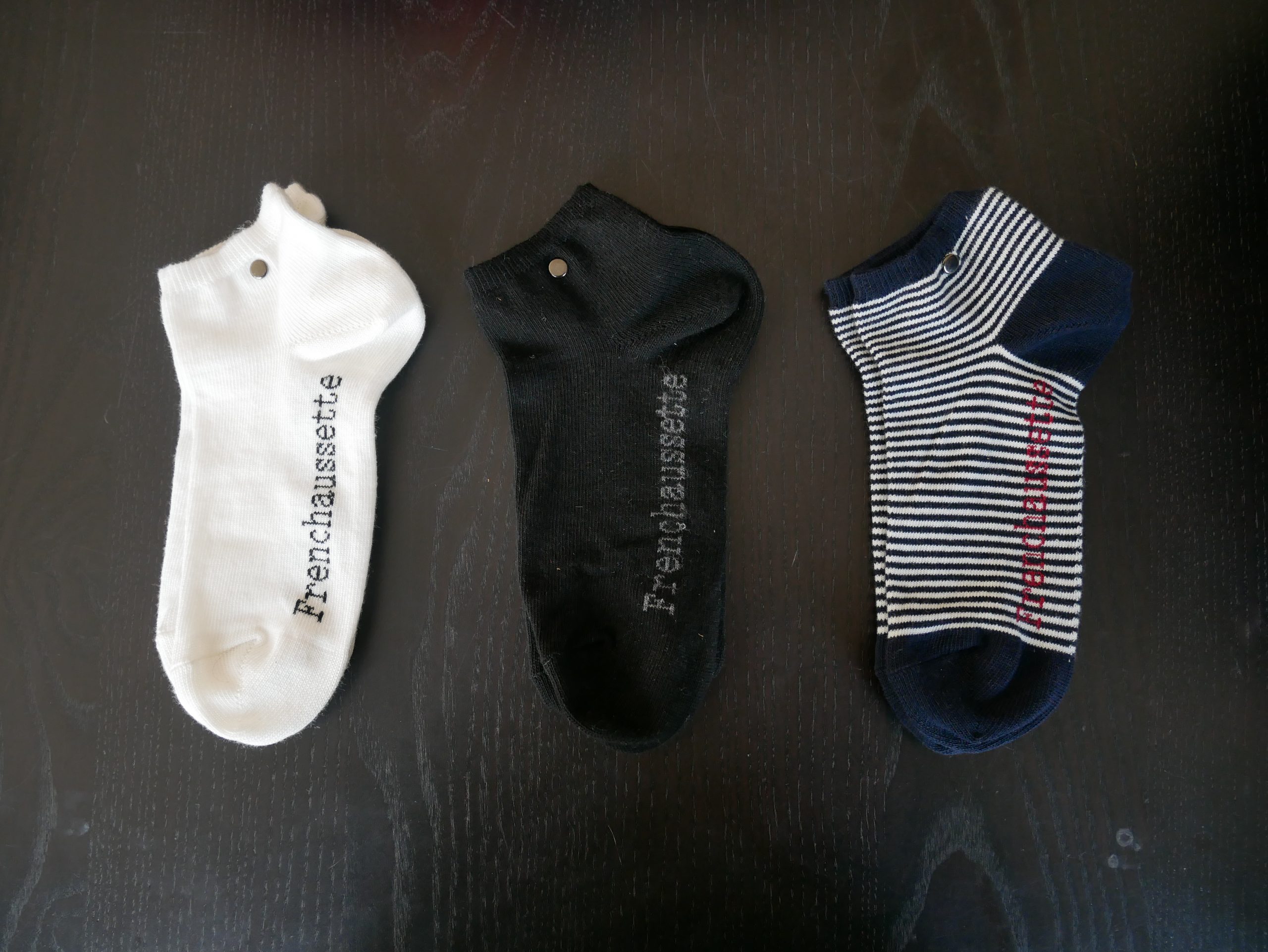 Chaussettes qui s'attachent