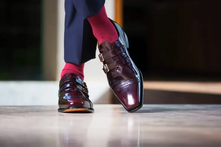 Comment associer ses chaussettes à son costume ?